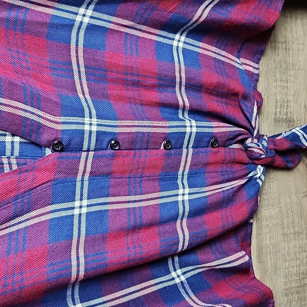 Rails Sloane Cropped Tie Front Top In Red/Blue Pl… - image 5